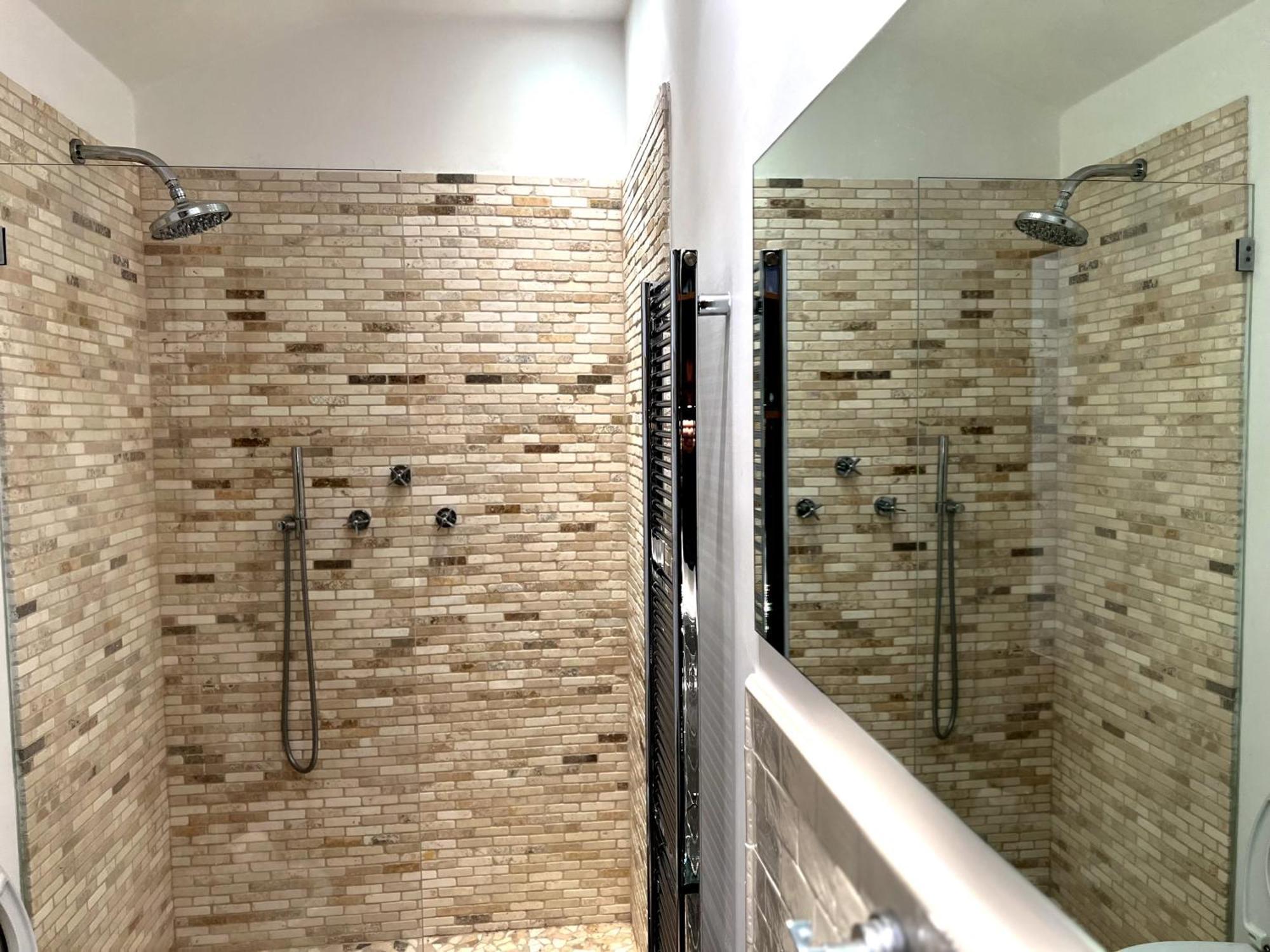 Villa Liberty Townhouse Siena Bagian luar foto