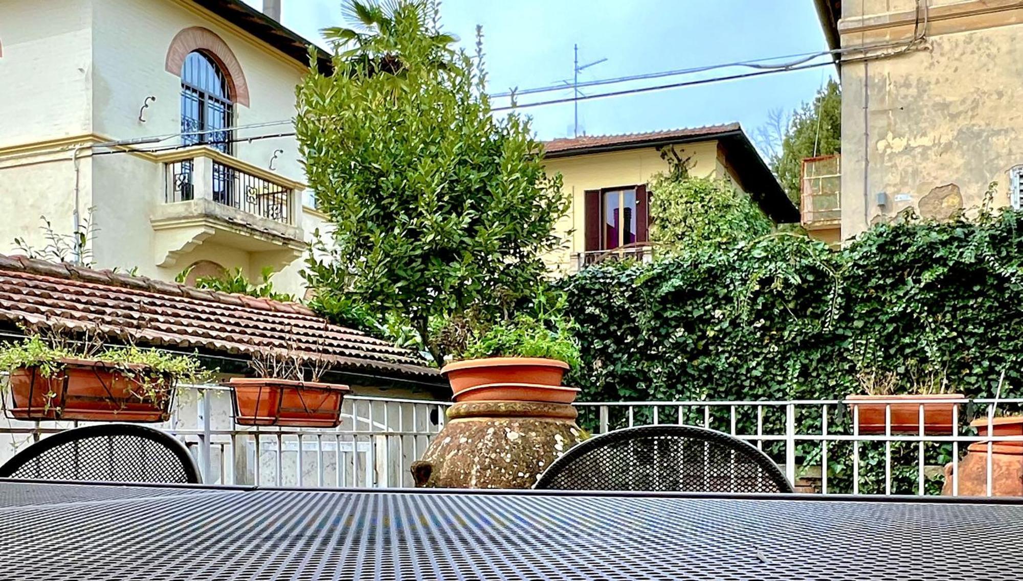 Villa Liberty Townhouse Siena Bagian luar foto